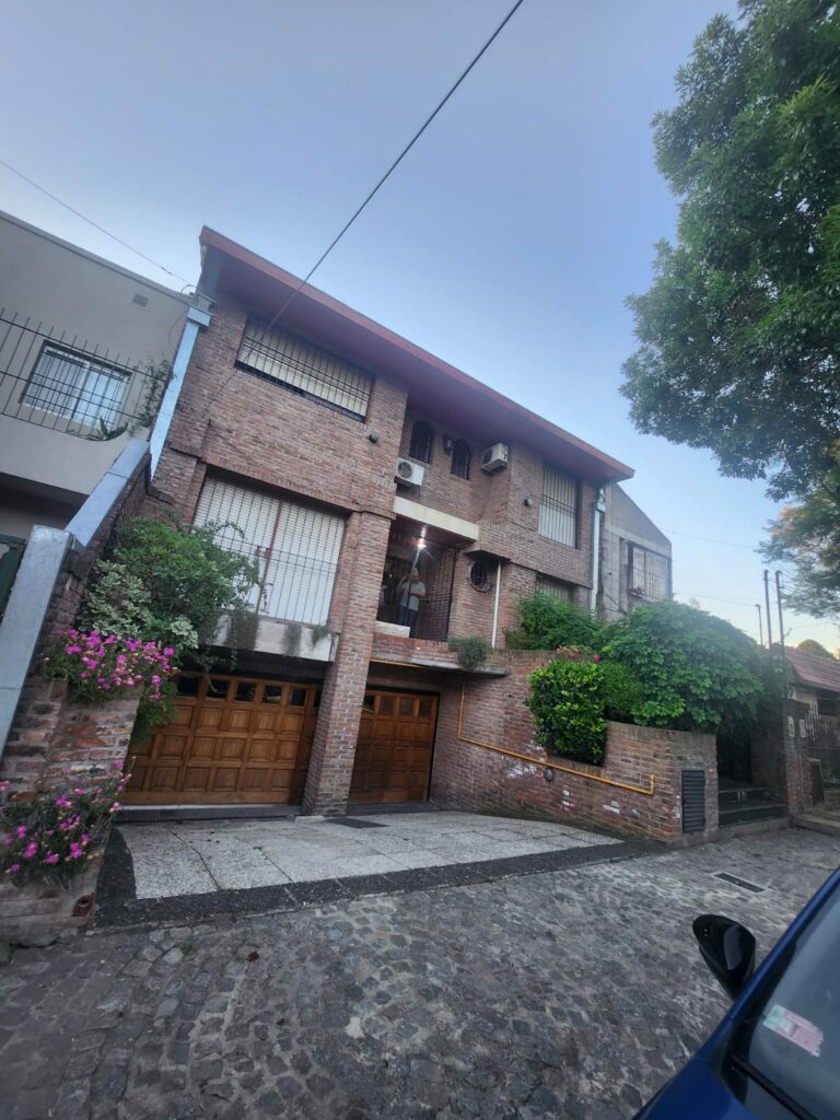 WhatsApp Image 2025-11-14 at 20.56.01